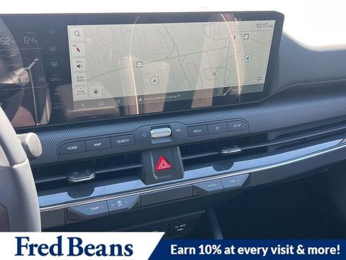 New 2025 Kia K4 GT-Line image 11