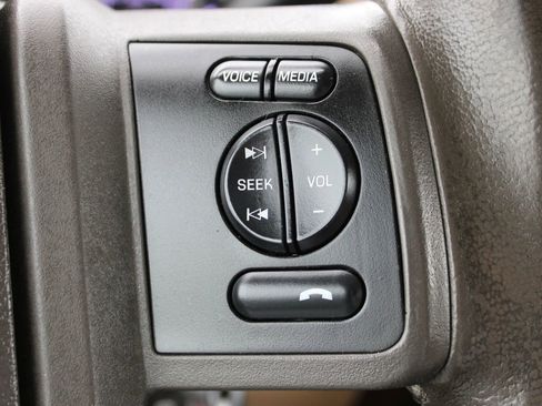 Used 2011 Ford F350 Lariat w/ Lariat Interior Pkg image 39