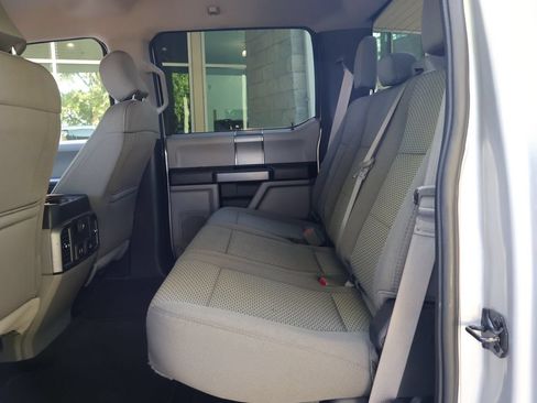 Used 2018 Ford F250 XLT w/ XLT Premium Package AWD/4WD image 13