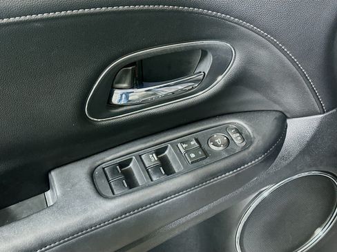 Used 2016 Honda HR-V EX-L image 15