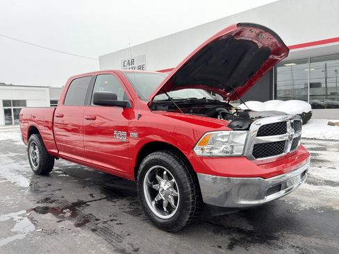 Used 2020 RAM 1500 Classic SLT image 49