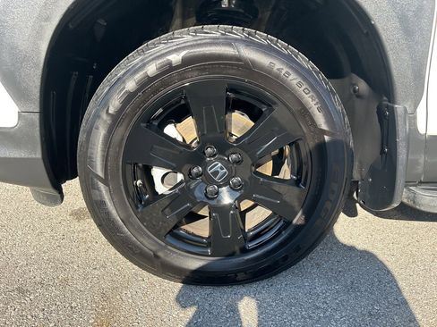 Used 2022 Honda Pilot TrailSport image 35