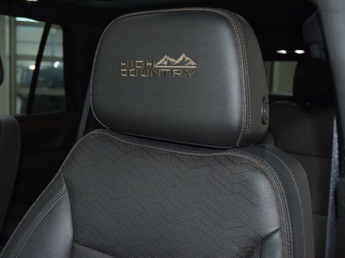 Used 2022 Chevrolet Tahoe High Country AWD/4WD image 40