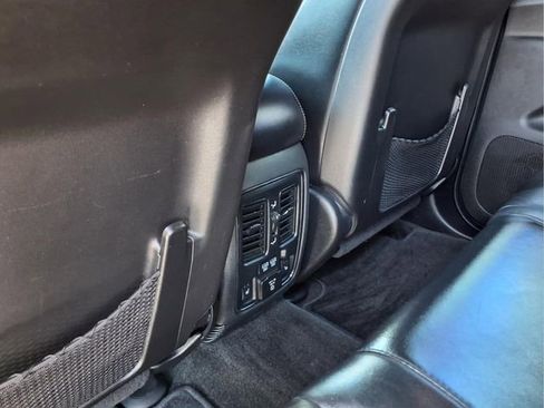 Used 2015 Jeep Grand Cherokee Limited AWD/4WD image 11