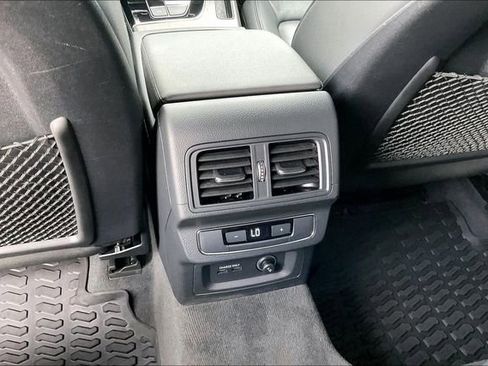 Used 2021 Audi Q5 2.0T Premium image 31