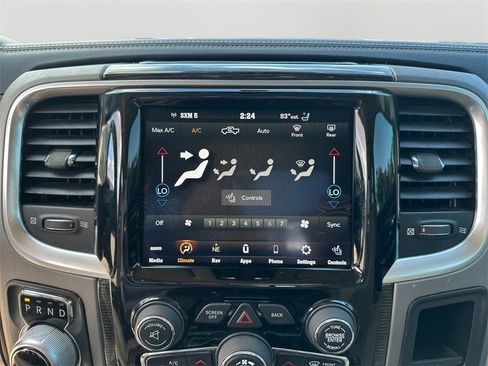 Used 2018 RAM 1500 Limited image 22