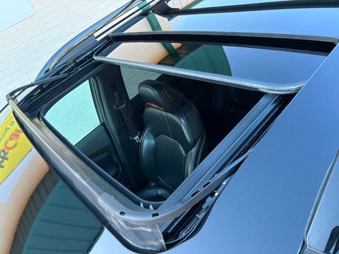 Used 2024 Honda Pilot TrailSport image 11