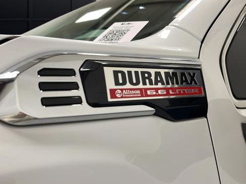 Used 2024 GMC Sierra 2500 Denali w/ Denali Reserve Package AWD/4WD image 45