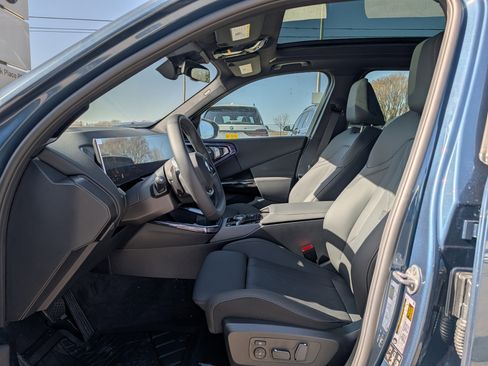 New 2026 BMW X3 xDrive30 w/ Premium Package image 5