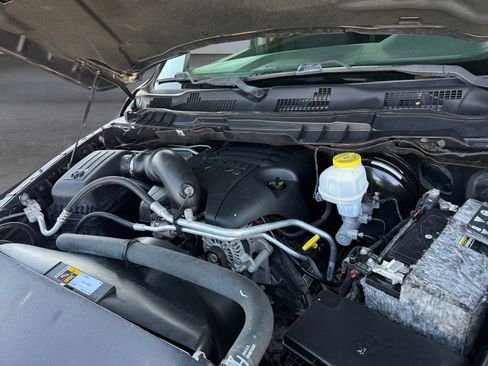 Used 2019 RAM 1500 Express w/ Express Value Package RWD image 14