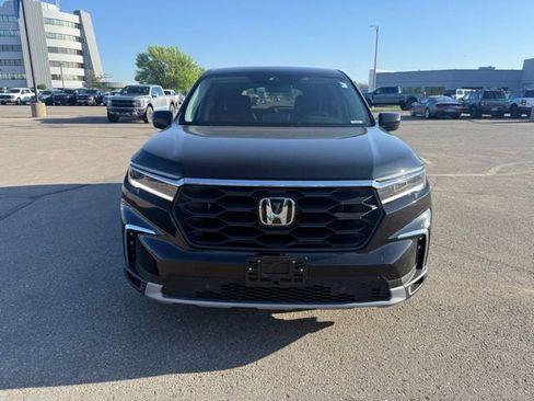 Used 2025 Honda Pilot EX-L image 5
