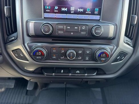 Used 2018 Chevrolet Silverado 1500 LT w/ All Star Edition AWD/4WD image 13