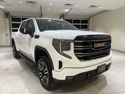 New 2026 GMC Sierra 1500 AT4 w/ AT4 Premium Package AWD/4WD image 7