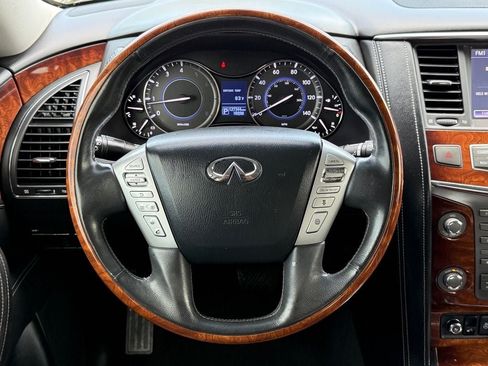 Used 2017 INFINITI QX80 2WD w/ Deluxe Technology Package image 18