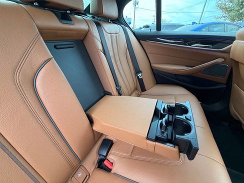 Used 2018 BMW 540i RWD image 28