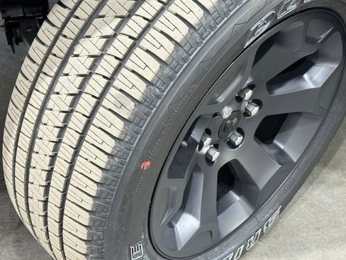 New 2026 RAM 1500 4x4 Crew Cab image 42