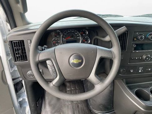 Used 2025 Chevrolet Express 2500 Extended w/ Communications Package image 12