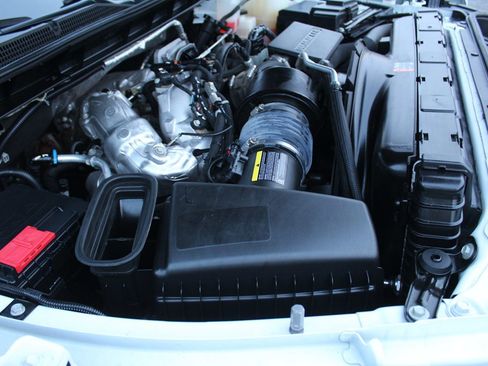 Used 2024 GMC Sierra 2500 SLT w/ SLT Convenience Package image 36