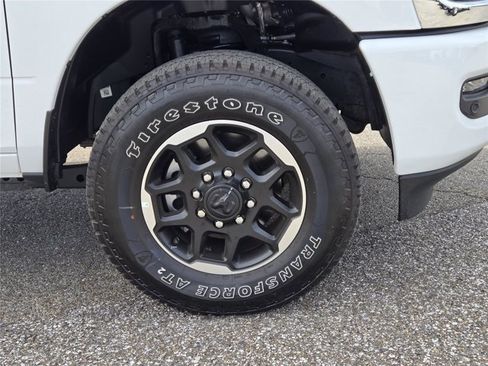 Used 2026 RAM 2500 Laramie AWD/4WD image 9