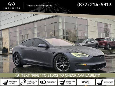 Used 2021 Tesla Model S Plaid image 1