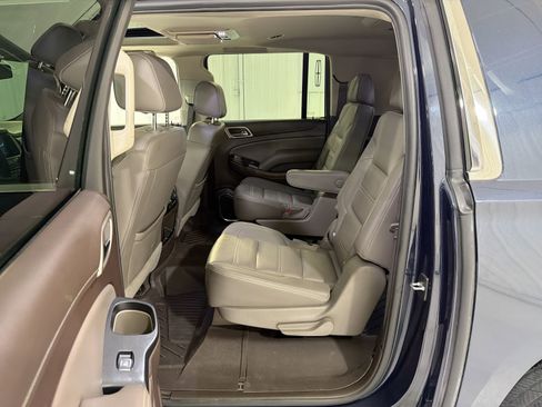 Used 2018 GMC Yukon XL Denali w/ Denali Ultimate Package image 25