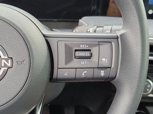 New 2026 Nissan Kicks S image 8