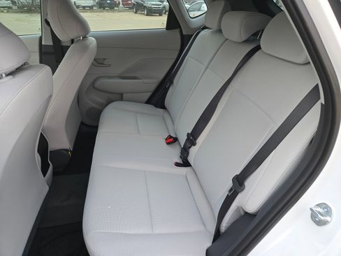 New 2026 Hyundai Kona SE FWD image 17