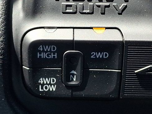 Used 2024 RAM 2500 Laramie w/ Safety Group AWD/4WD image 25