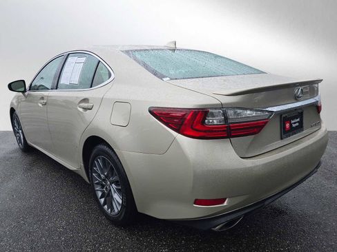 Used 2018 Lexus ES 350 w/ Navigation System Package FWD image 5