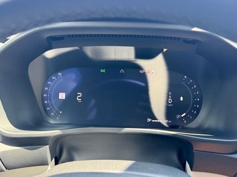 New 2026 Volvo XC40 B5 Plus w/ Protection Package Premier image 30