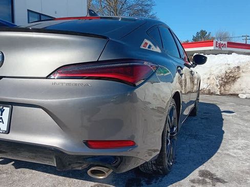 Used 2024 Acura Integra A-Spec image 9