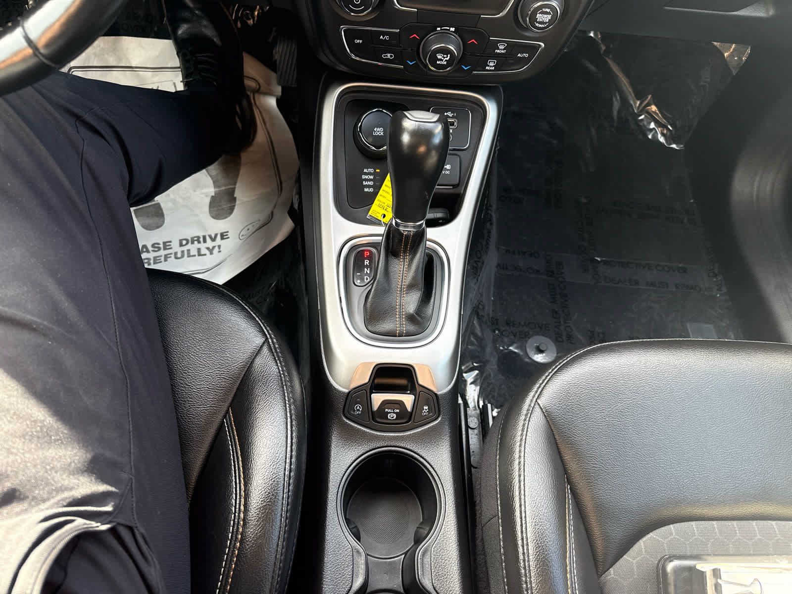 Used 2019 Jeep Compass Latitude w/ Popular Equipment Group AWD/4WD image 22