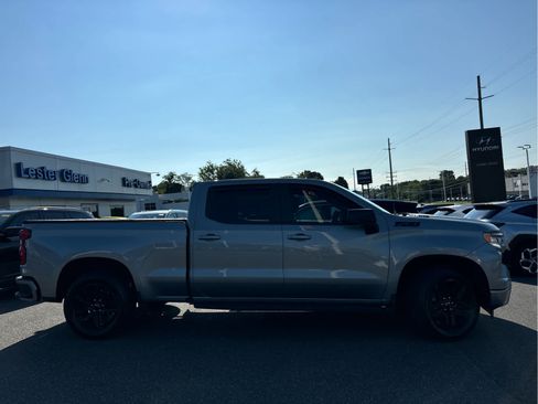 Certified 2024 Chevrolet Silverado 1500 RST w/ Convenience Package II AWD/4WD image 3
