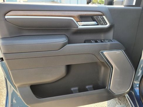 New 2026 Chevrolet Silverado 2500 High Country w/ Technology Package AWD/4WD image 12