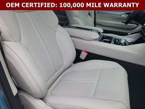 Used 2026 Jeep Grand Wagoneer 2WD w/ Premium Group I image 20