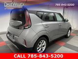 Used 2023 Kia Soul LX w/ LX Technology Package image 6