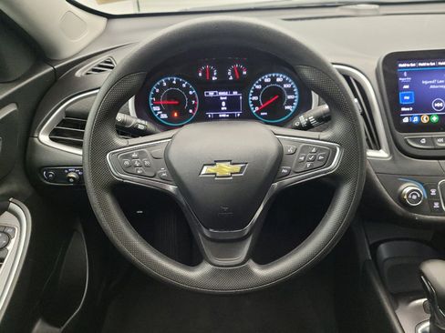 Used 2024 Chevrolet Malibu LS FWD image 22