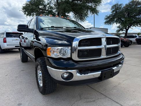 Used 2005 Dodge Ram 2500 Truck SLT AWD/4WD image 1