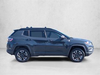 Used 2018 Jeep Compass Trailhawk w/ Navigation Group AWD/4WD video 4
