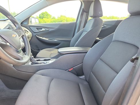 Used 2024 Chevrolet Malibu LT FWD image 15