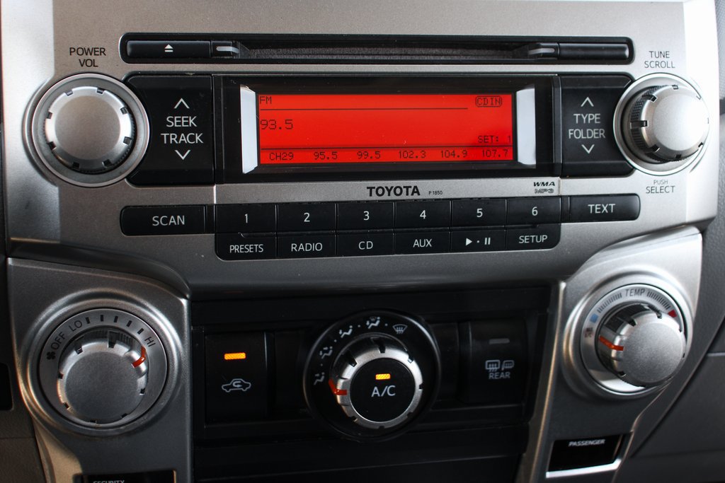 Used 2013 Toyota 4Runner SR5 w/ Convenience Pkg AWD/4WD image 28