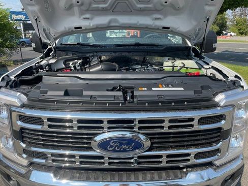 New 2025 Ford F350 XL w/ XL Chrome Package image 29