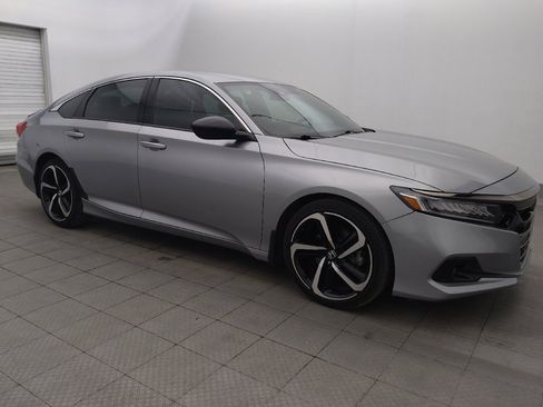 Used 2022 Honda Accord Sport image 11