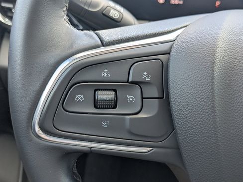 Used 2024 Buick Envista Sport Touring image 27