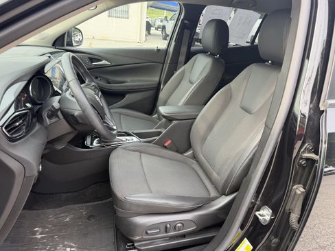 Used 2023 Buick Encore GX Select w/ Safety Package II AWD/4WD image 13