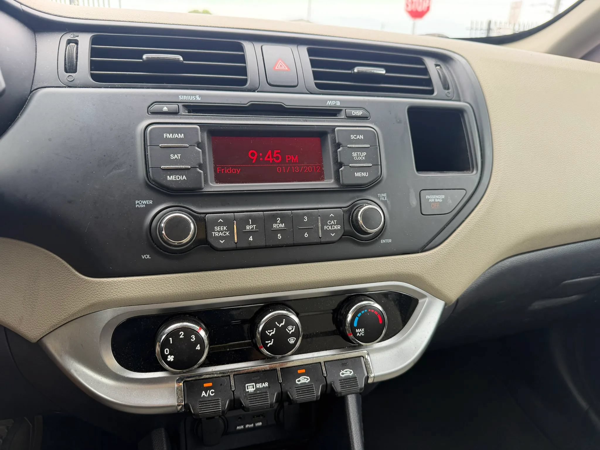 Used 2013 Kia Rio LX FWD image 17