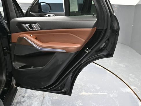 Used 2023 BMW X5 xDrive40i w/ Parking Assistance Package image 41