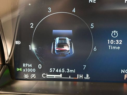 Used 2024 Lincoln Navigator Premiere AWD/4WD image 11