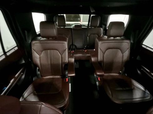 Used 2024 Ford Expedition Limited AWD/4WD image 33