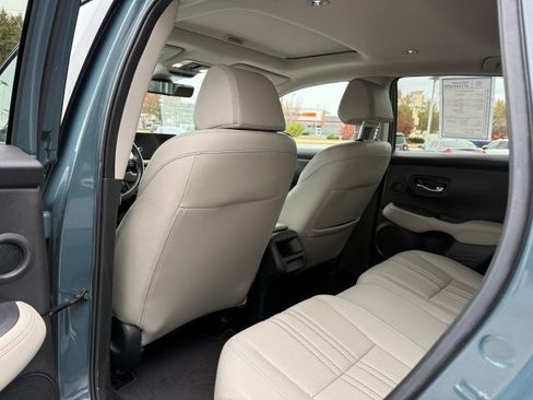 Used 2024 Honda HR-V EX-L image 14